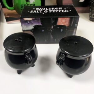 Salt and Pepper Cauldrons
